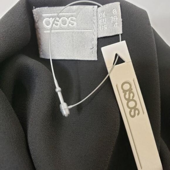 ASOS NWT Womens Black Sleeveless V-Neck Top With Embellished Straps Size 4 - Picture 2 of 5